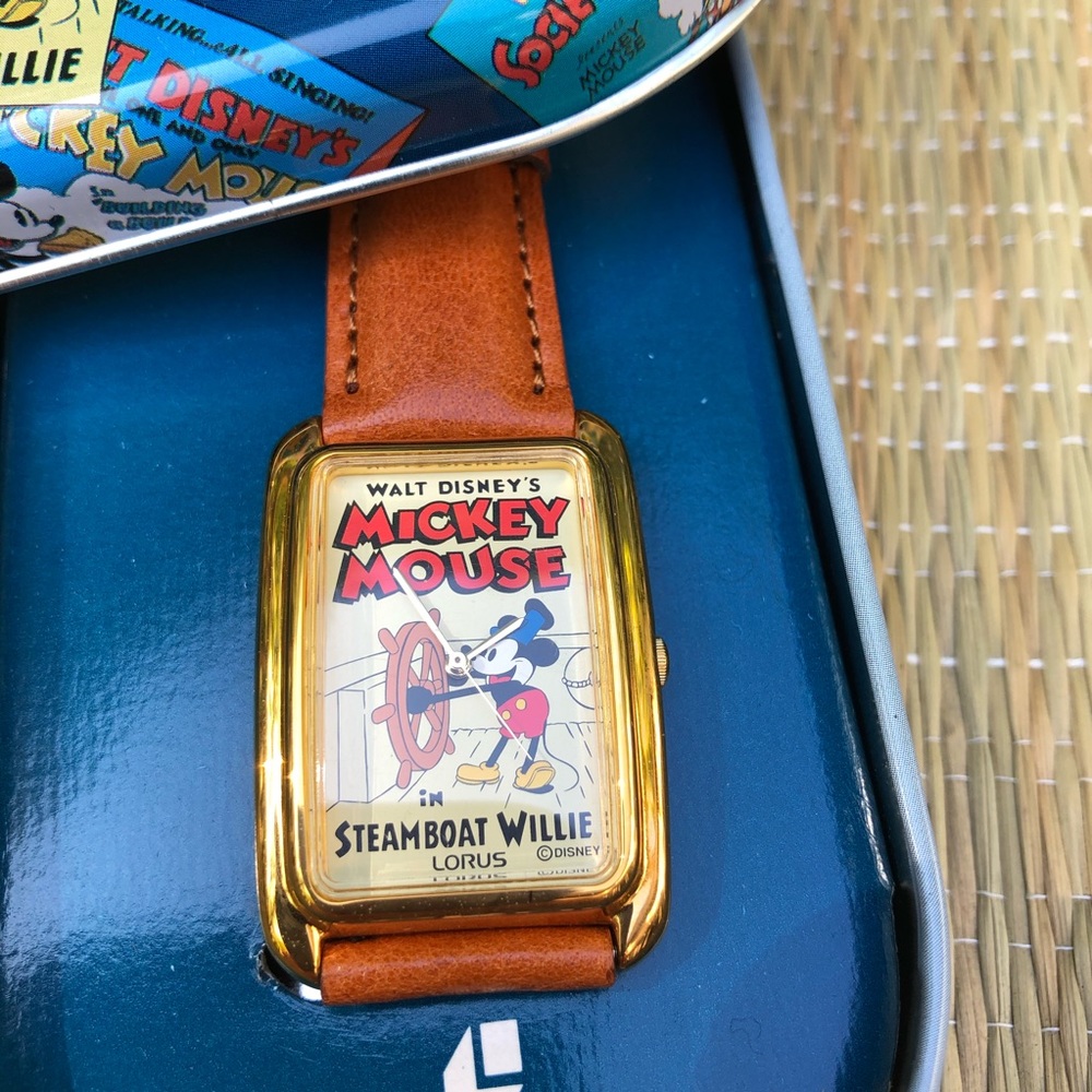 Vtg Steamboat Willie Disney Watch by Lorus - Picture 4 of 5